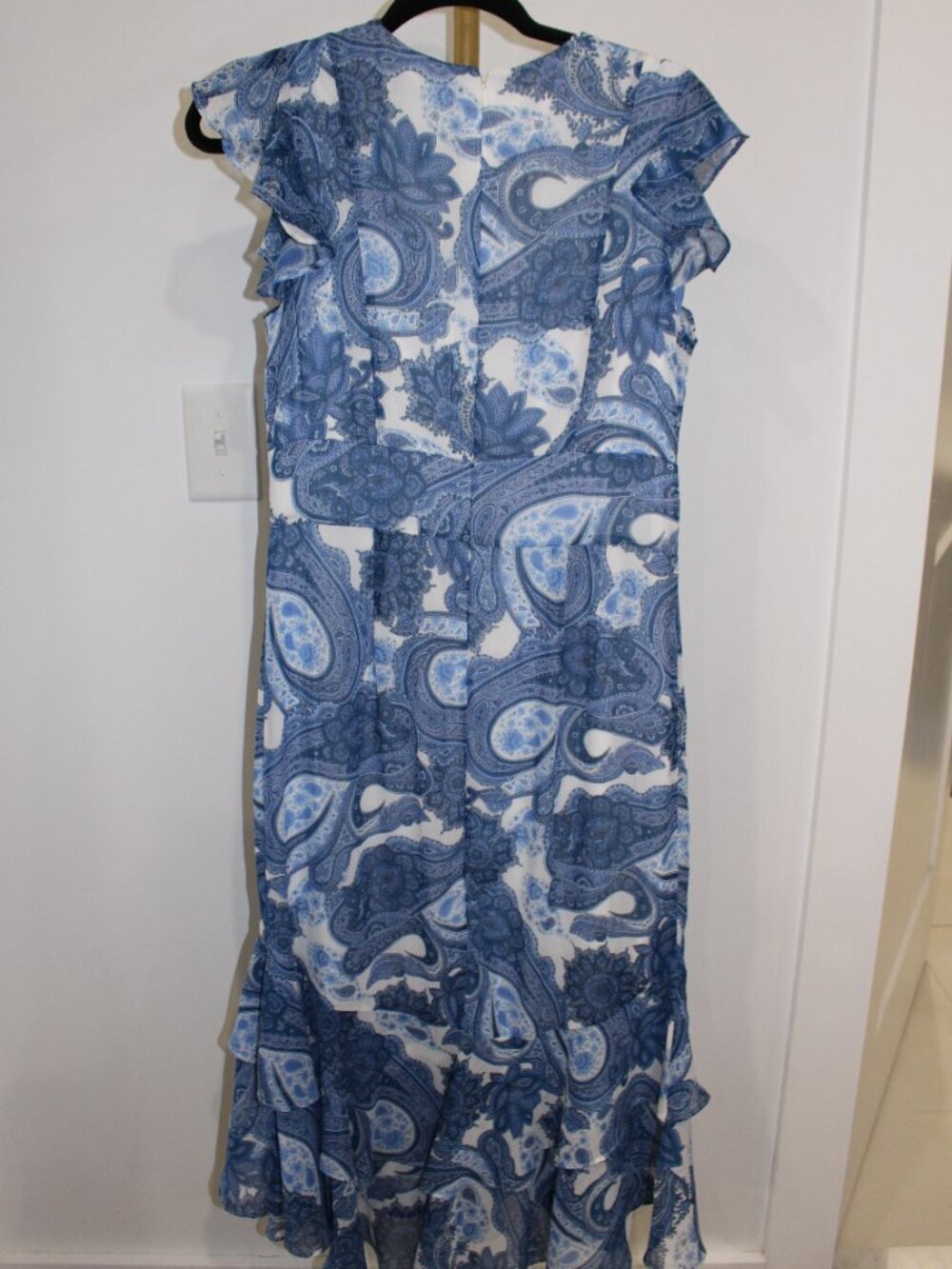 Tommy Hilfiger Blue & White Paisley Flutter Sleeve Midi Dress - Picture 4 of 4